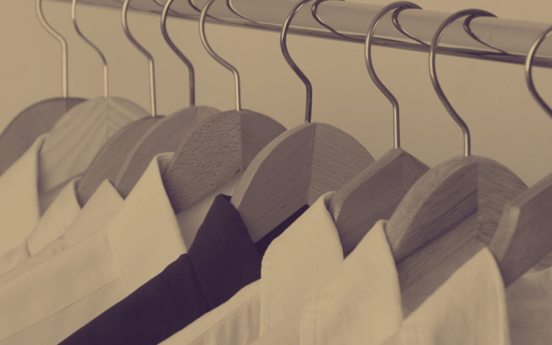 Choix d’habits et de couleur d'enterrement.